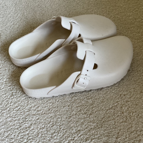 Birkenstock Women's White Slippers - Picture 2 of 2